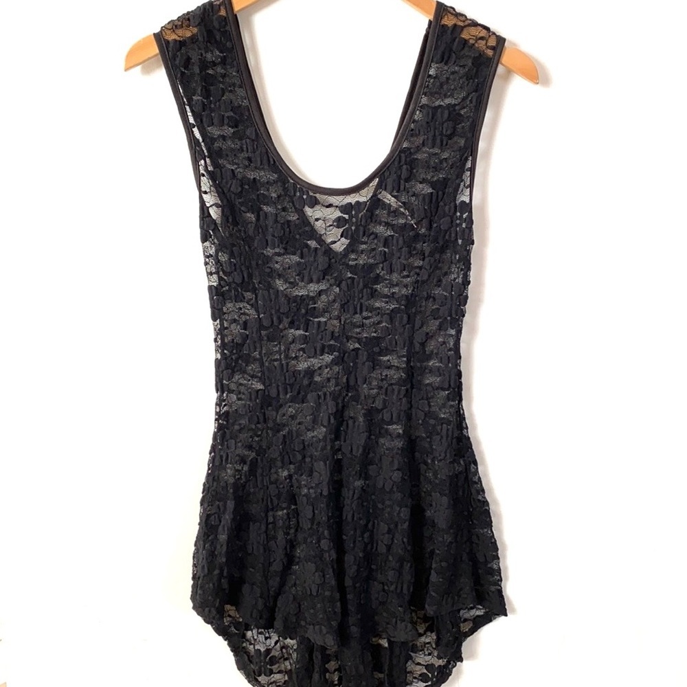 You Are Bot Alone black lace floral stretchy‎ hi- low boho sleeveless top
